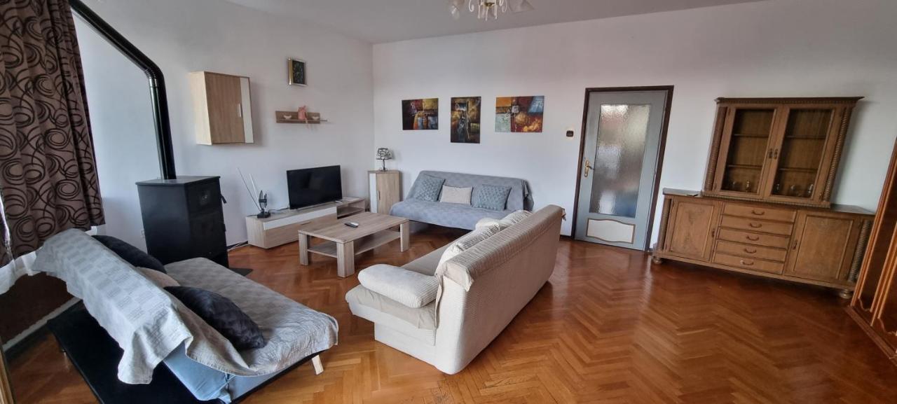 Villa Niki Rezine Lovran Buitenkant foto