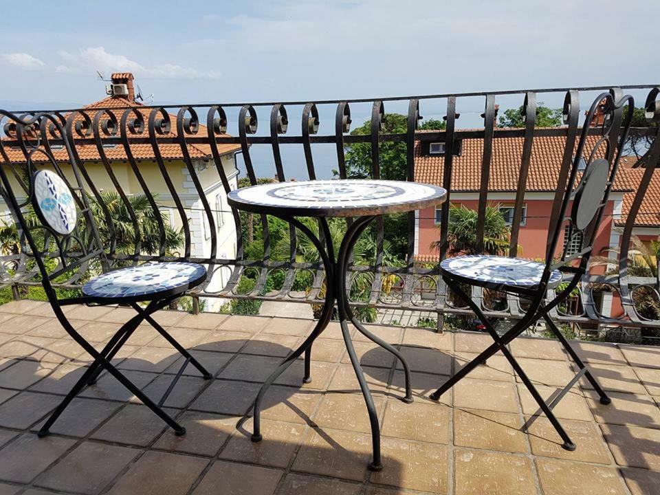 Villa Niki Rezine Lovran Buitenkant foto