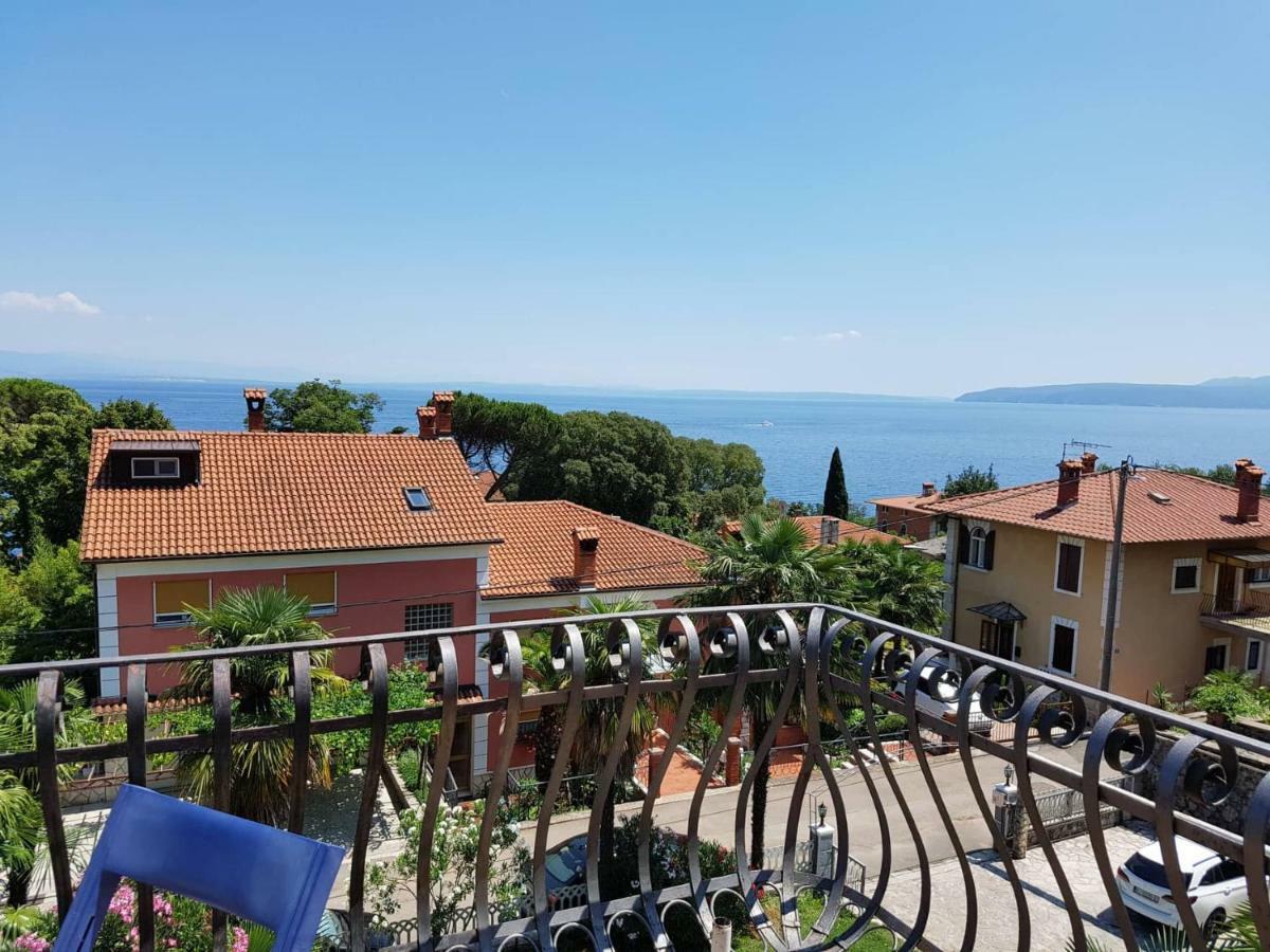 Villa Niki Rezine Lovran Buitenkant foto